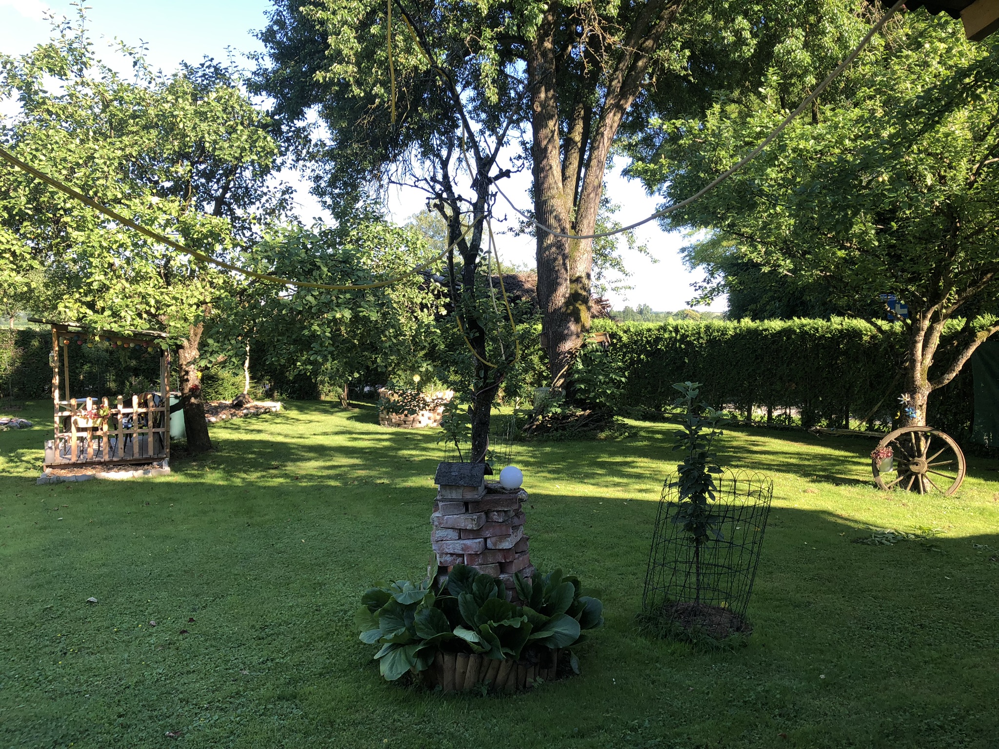 Großzügiger Garten bei Linz für Parties, Feiern, Geburtstage, Anlässe